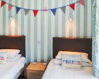 Newquay Holiday Villa - Newquay - Bedroom