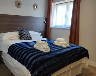 King Hotel Tenterden - High Halden - Schlafzimmer