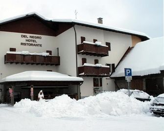 Del Negro - Sutrio - Edificio