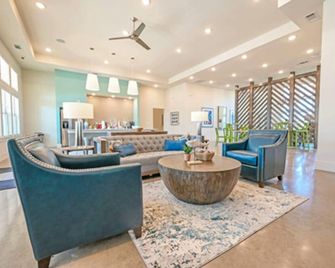 Landing | Stunning 1bd, Clubhouse, Gym - Lockhart - Salónek