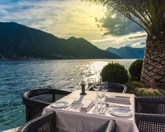 Hotel Forza Mare - Kotor - Patio