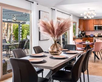 Palm Springs Paradise - Palm Springs - Menjador