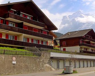Apartment Chalet Beausite by Interhome - Grindelwald - Edificio