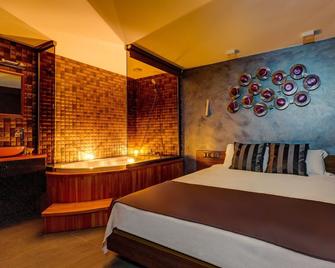 Galano Suites Alacati - Alacati - Bedroom