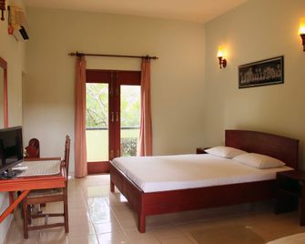 Green Land Guest House - Pinnawala - Building