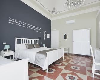 Corte dei medici - Palace - Catania - Bedroom