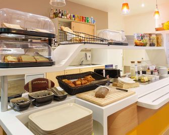 ibis budget Saint-Quentin Centre Gare - Saint-Quentin - Buffet