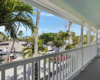 A Conch Escape At The Truman Annex In Key West - Key West