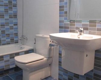 Hotel Amenal - Amenal - Baño