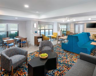 Hampton Inn South Plainfield-Piscataway - South Plainfield - Lobby