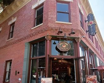 Premium Stay 10 Min from Disneyland With - Santa Ana - Building