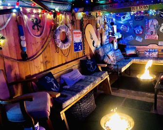 Comfy, Unique, Fun Suite. - Castlegar - Lounge