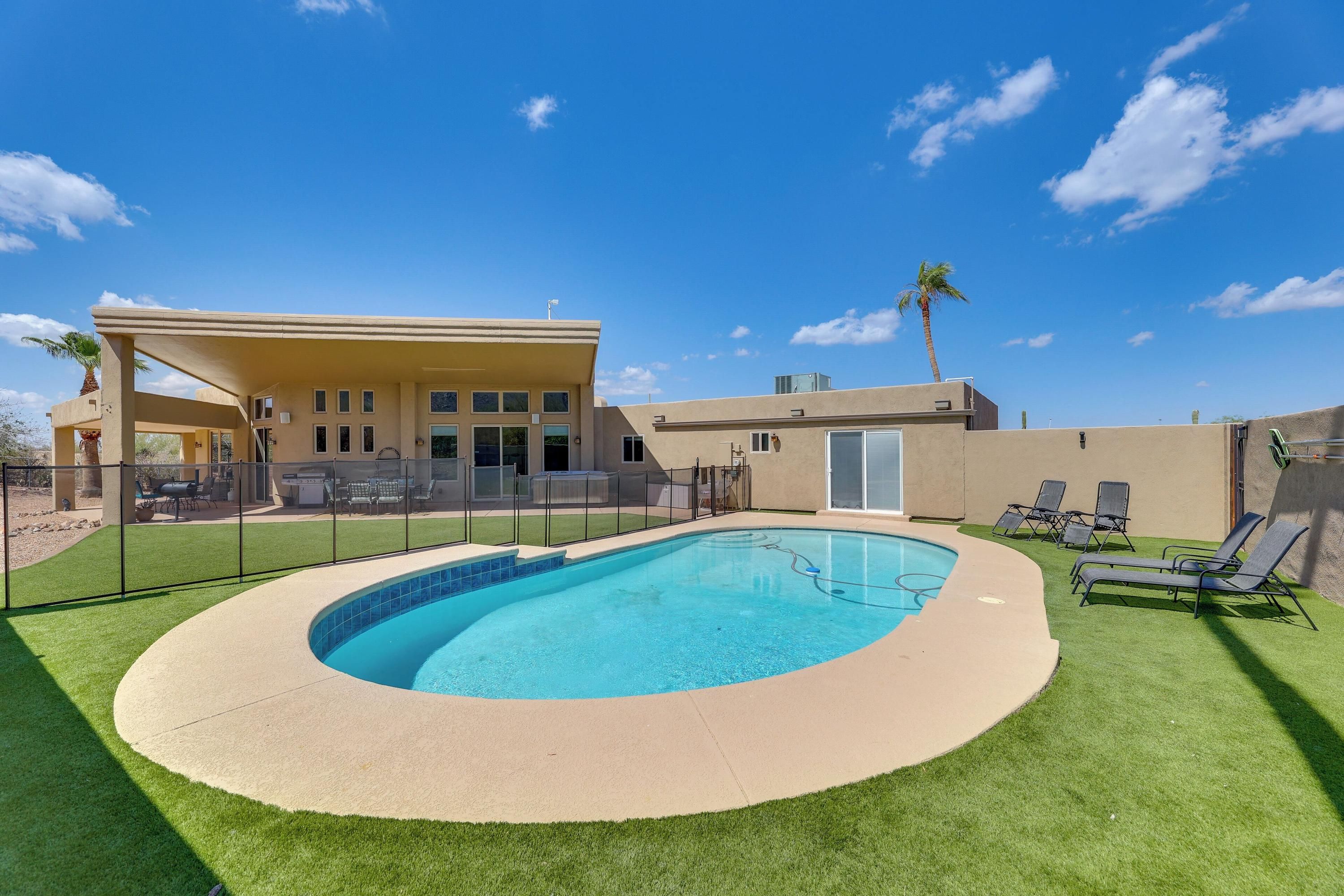 Home Near El Conquistador Golf: Hot Tub + Mtn View - Oro Valley - Piscina