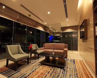 Trinidad Suites Johor, Trademark Collection by Wyndham - Johor Bahru - Lobby