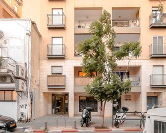 חדשה לגמרי דופלקס 2 חדרי שינה TL58 - תל אביב - בניין