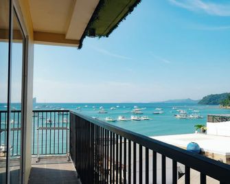 S Resort El Nido Managed by H Hospitality Group - Newly Renovated - El Nido - Balcón