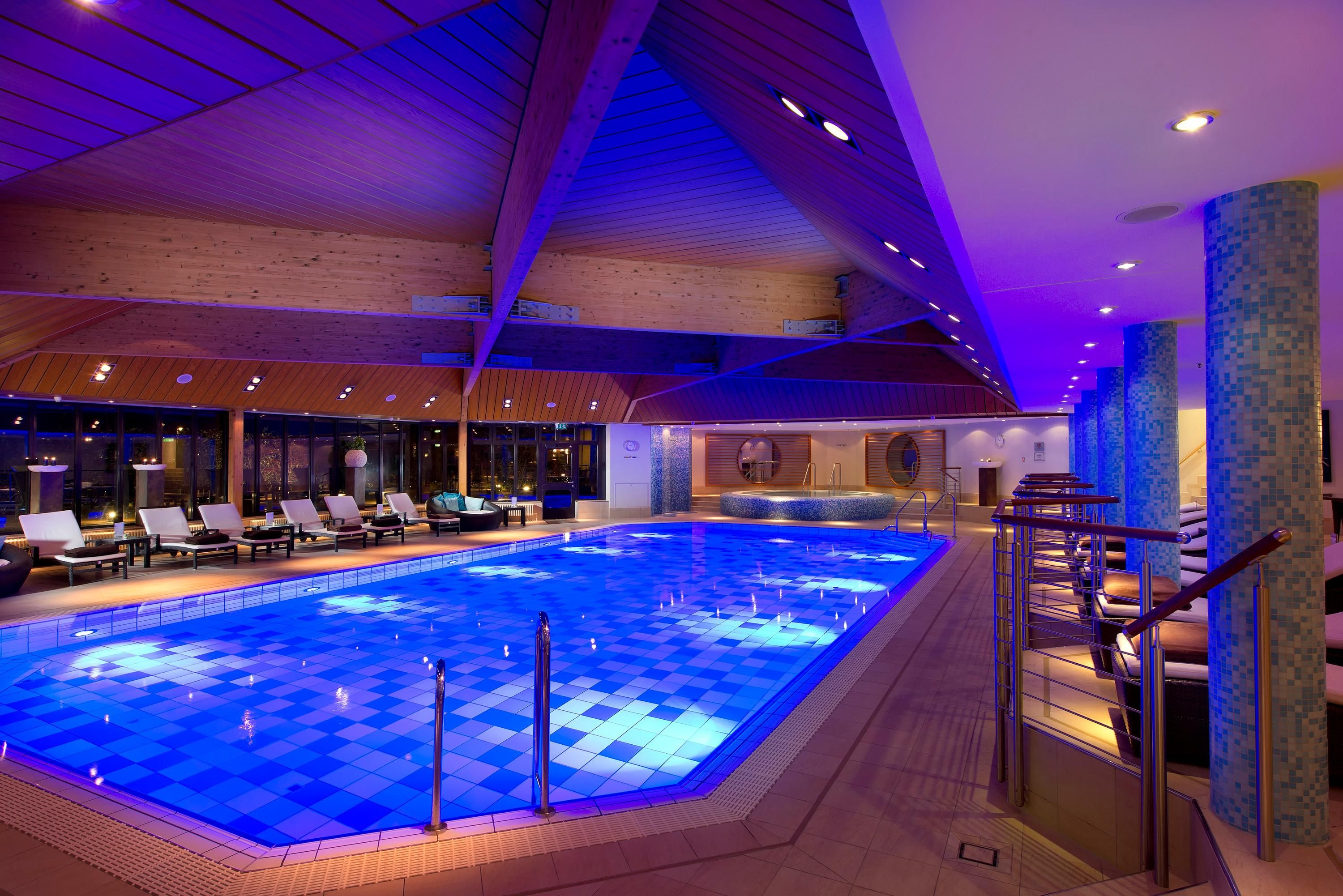 Intercontinental Berlin - Berlín - Piscina