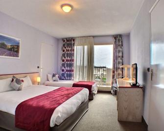 Adonis Cannes - Hotel Thomas - Cannet - Habitación