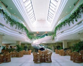 Wuxi Lakeview Park Resort - Wuxi - Lobby