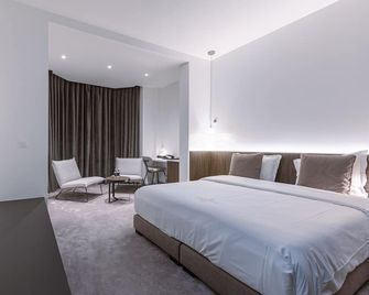Hotel Astoria - De Haan - Bedroom