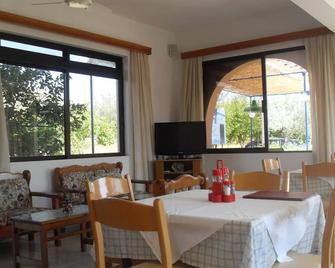 Vera Studios - Faliraki - Essbereich