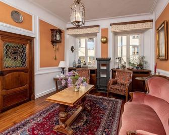 Hotel Heintz - Vianden - Вітальня