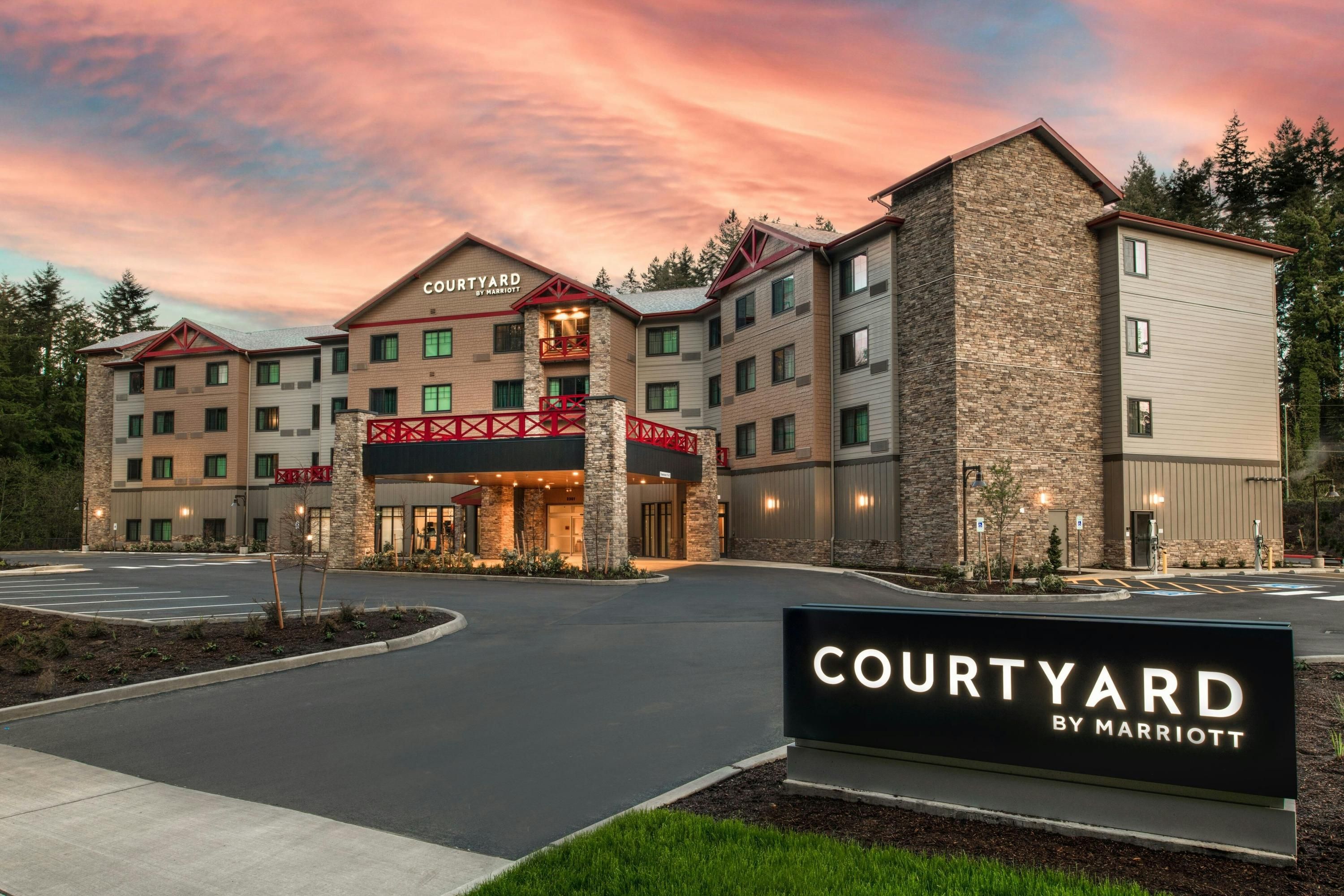 Courtyard by Marriott Olympia - Olympia - Budova
