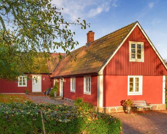 Stunning Home In Ystad With Sauna - Ystad - Byggnad