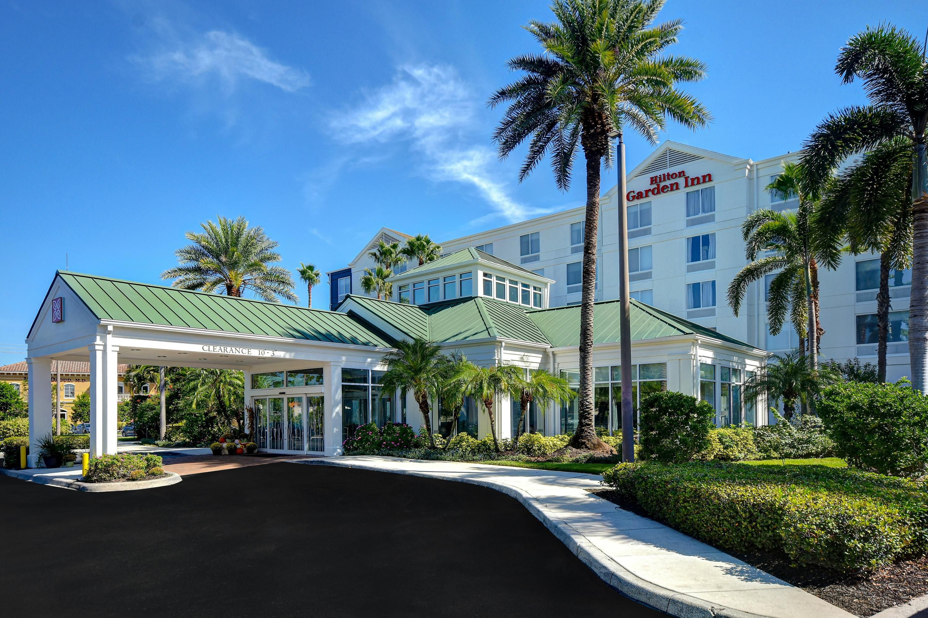 Hilton Garden Inn Fort Myers - פורט מאיירס - בניין