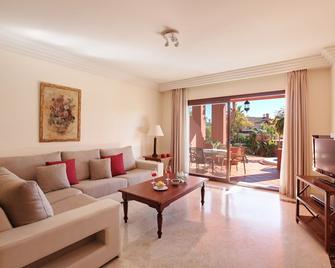 Vasari Resort - Marbella - Oturma odası