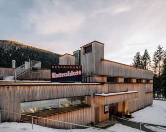 Kongress Hotel Davos - דאבוס - בניין