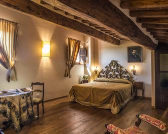 Palazzo Pacini - Colle di Val d'Elsa - Slaapkamer