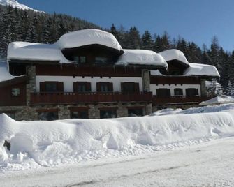 Le Rêve - Courmayeur - Building