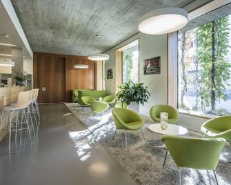 Green City Hotel Vauban - פרייבורג אים ברייסגאו - לובי