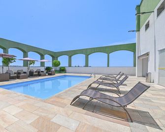 Hotel Nacional Inn Limeira - Limeira - Pool