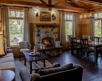 Tamarack Lodge - Mammoth Lakes