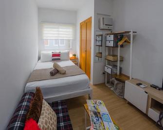 Fantastic 2 Bed Studio Condo in Mactan Cebu with FREE parking, Near beaches - Cebu - Makuuhuone