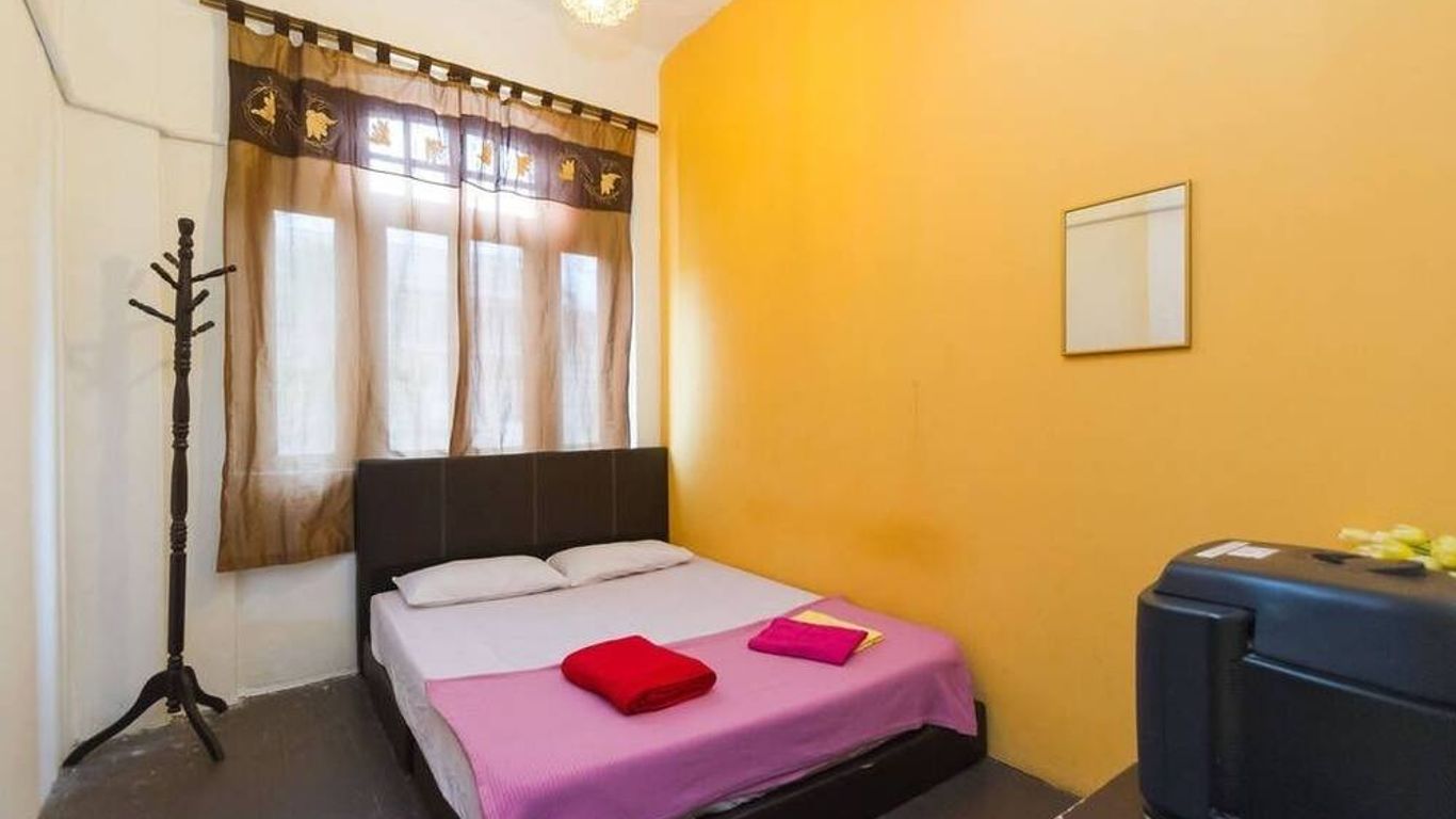 Cocoa Mews Cafe and Homestay