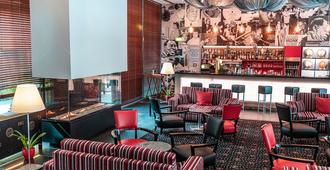 Orea Hotel Angelo Praha - Prague - Bar