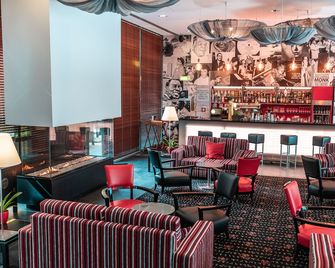أوريا هوتل أنجيلو براها - براغ - بار
