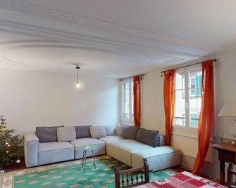 Les appartements hyper centre Barr - Barr - Living room