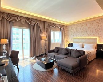 فندق مانغروف - رأس الخيمة