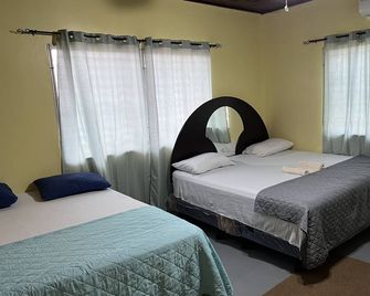 Hotel vista al cayo - La Ceiba - Bedroom