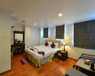 Hotel K Yangon - Yangon - Soverom
