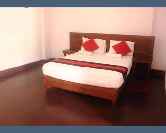 256 Townhouse Rest - Kandy - Bedroom