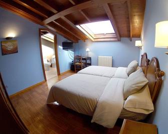 Hotel Piloñés - Infiesto - Habitación