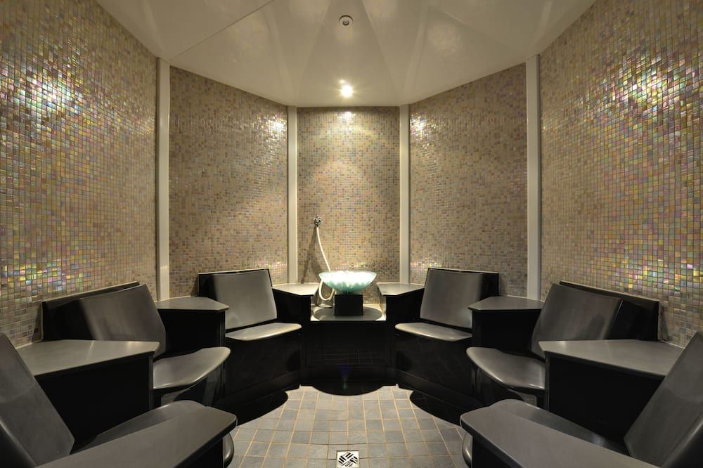 زونينهوف ريزورت