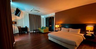 Lazenda Hotel - Labuan - Camera da letto