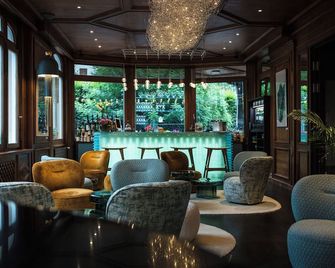 لو هامو ألبيرت وإي ا ي - ريليس آند شاتو - شامونيكس-مون-بلان - ردهة