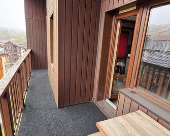 Ski-in/ski-out apartment. Belle Plagne. Sunstone. parking included. - Belle Plagne - Balcon